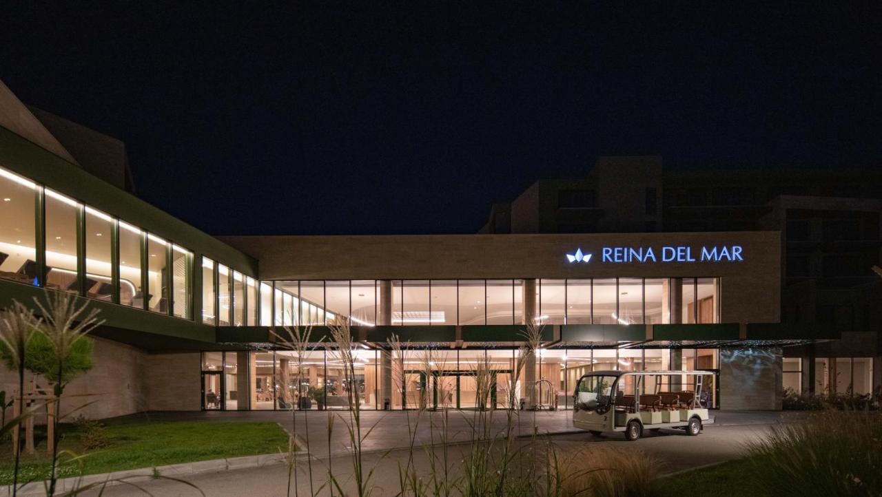 Hvd Reina Del Mar - Premium Spa Service & Free Parking Obzor Exterior photo